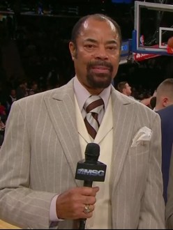 Grading Walt "Clyde" Frazier's suits one game at a time